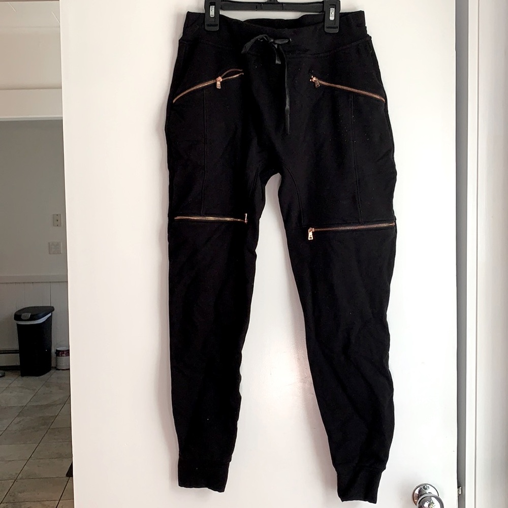 Sculpting Joggers